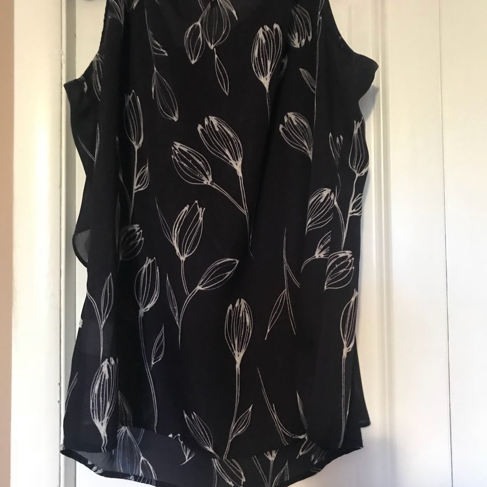 Liz Claiborne ladies top - Picture 4 of 6